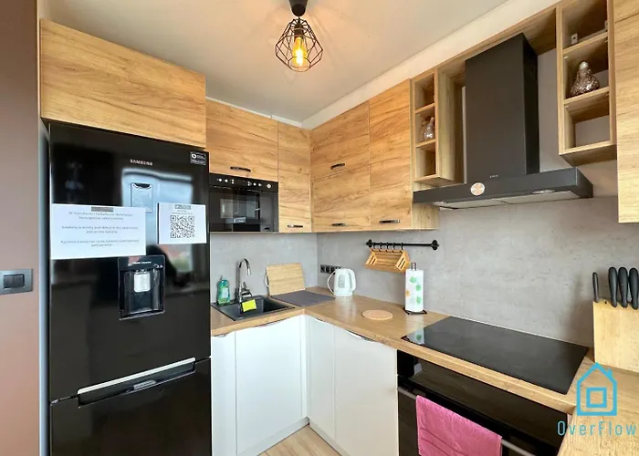 Postcard Scenic Escape 10 Minutes To Old Town And Seaside グダニスク